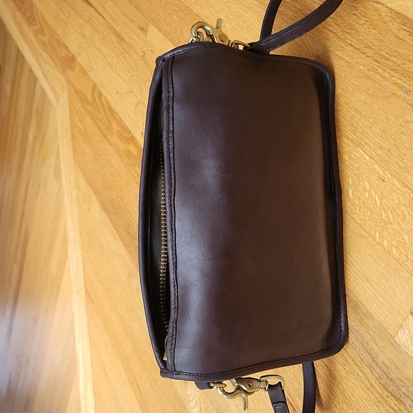 Vintage Coach Companion Bag - Picture 8 of 16